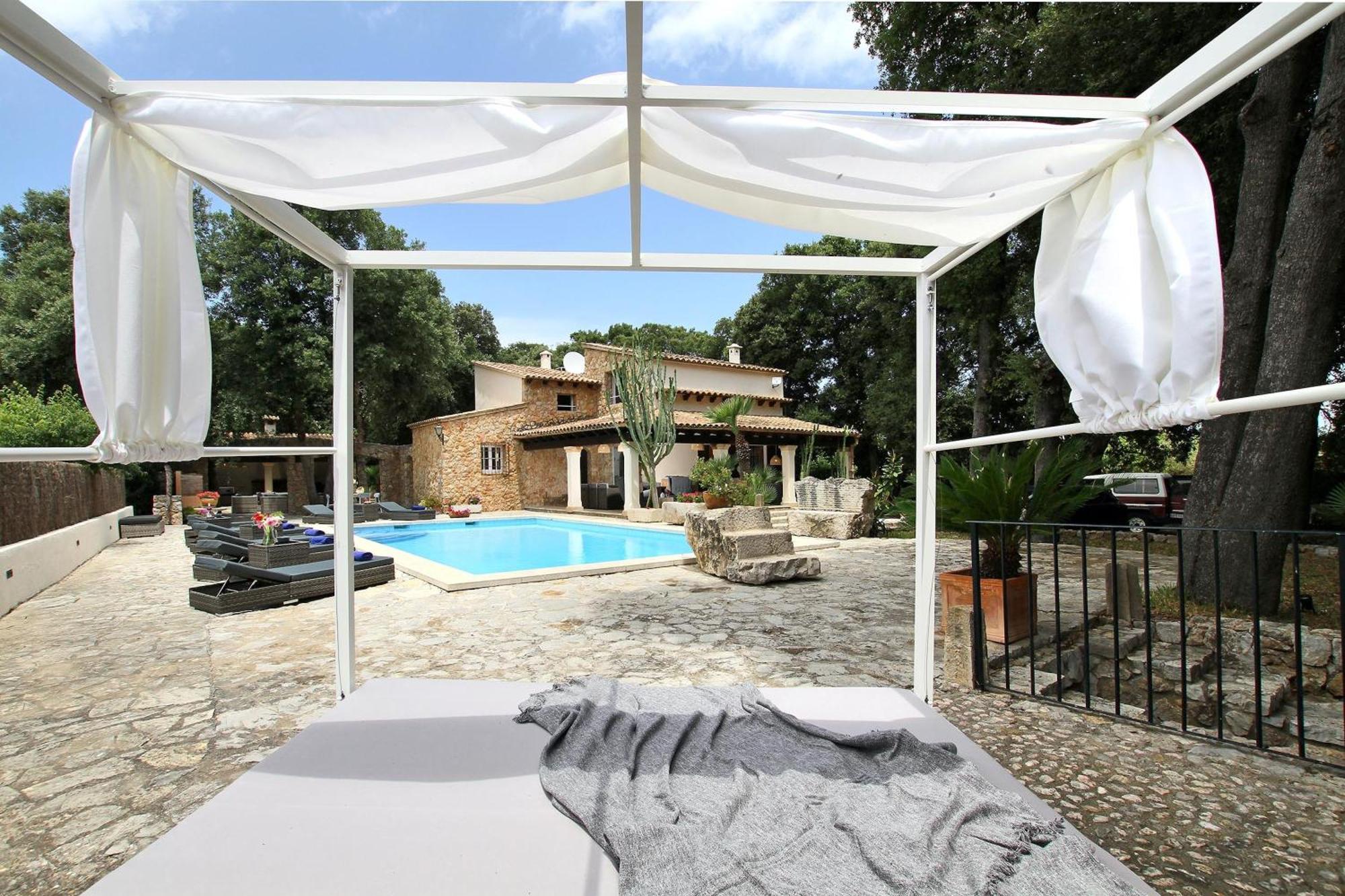 Distinguished Pollensa Villa - 4 Bedrooms - Villa Segu Cini - Recently Renovated With Modern Interior Exterior photo