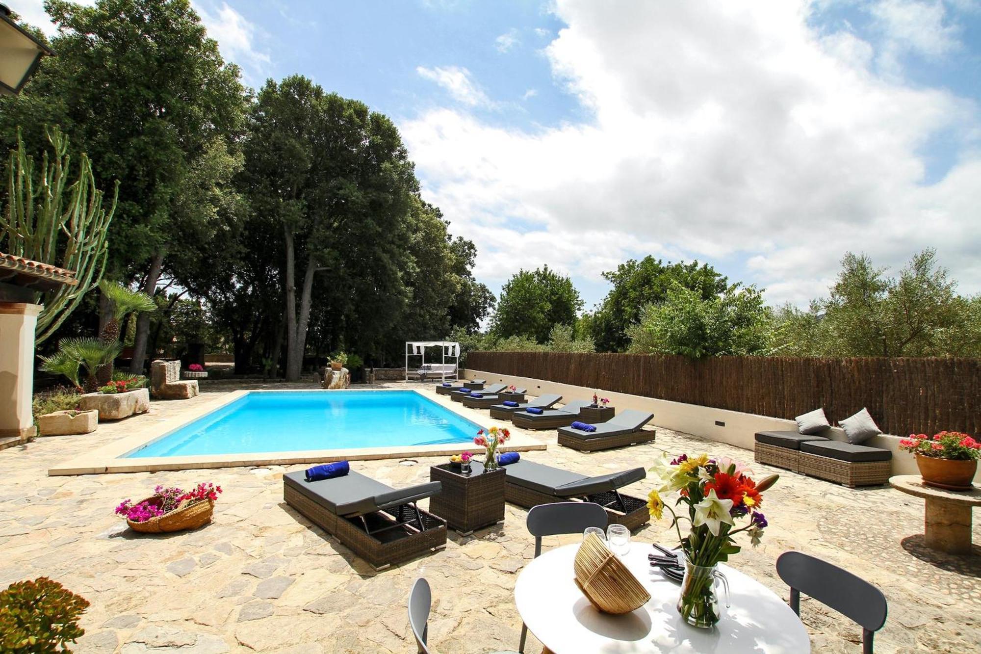 Distinguished Pollensa Villa - 4 Bedrooms - Villa Segu Cini - Recently Renovated With Modern Interior Exterior photo